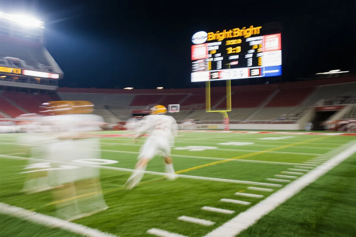 雷速体育 实时比分与数据看板